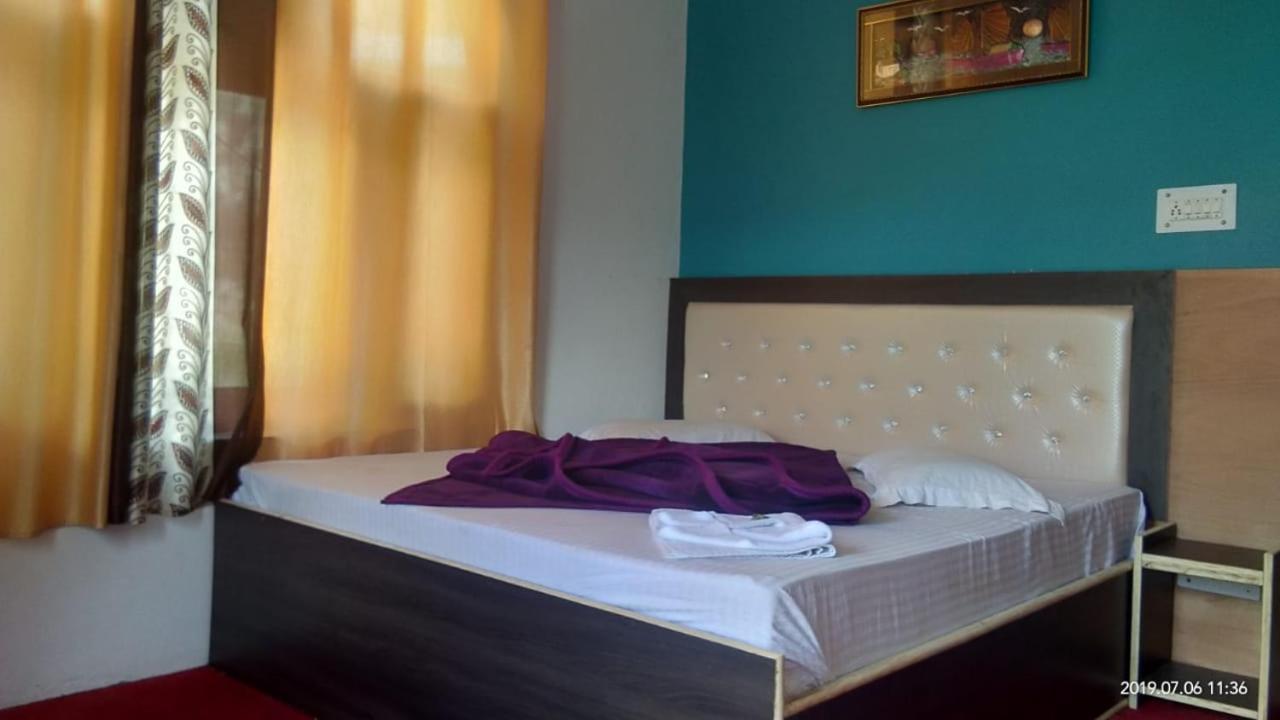 Debbhumi Regency Hotel Sangla ภายนอก รูปภาพ